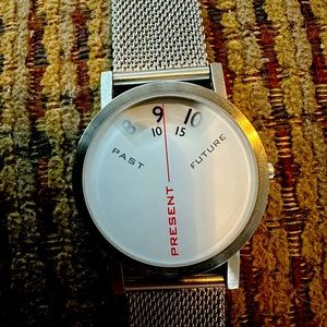Past Present Future Watch
